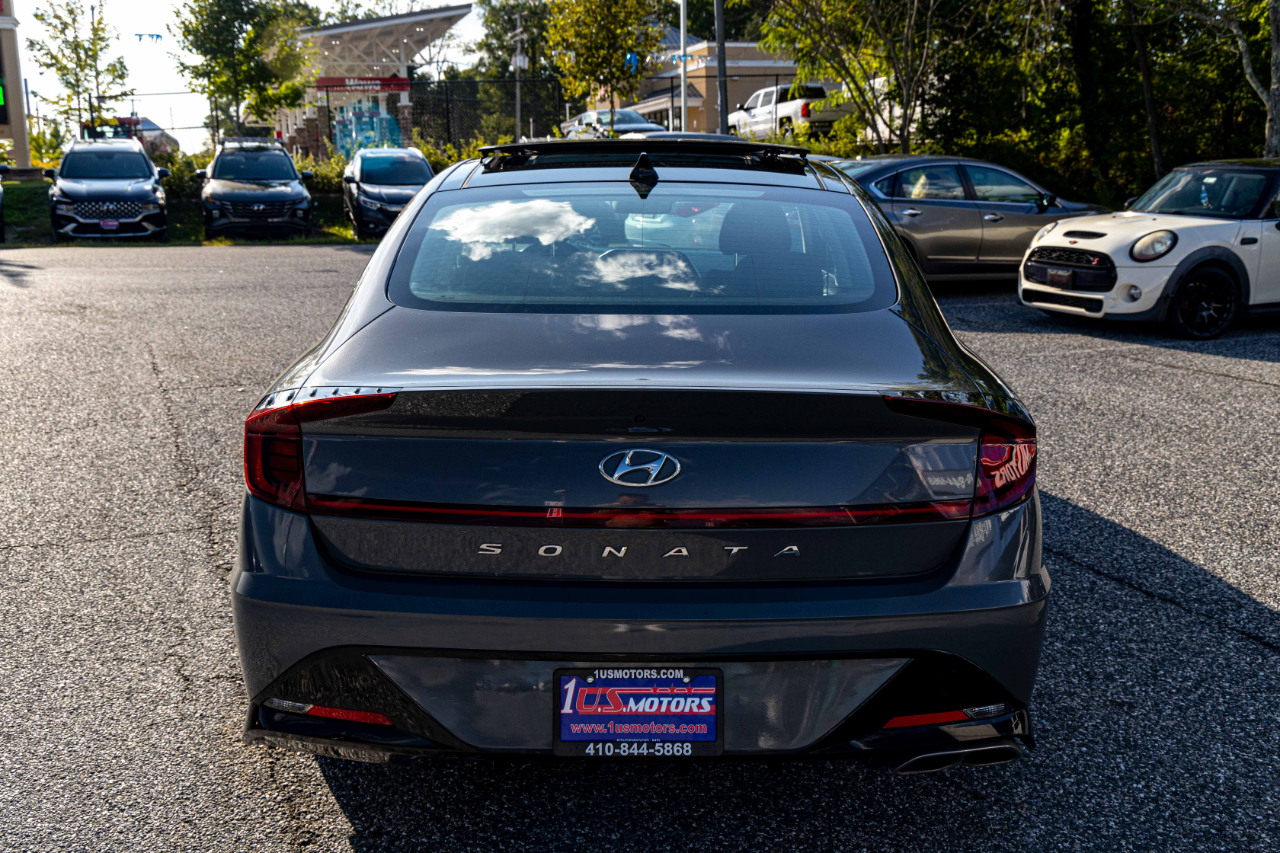 2022 Hyundai Sonata SEL Convenience N Line photo 2