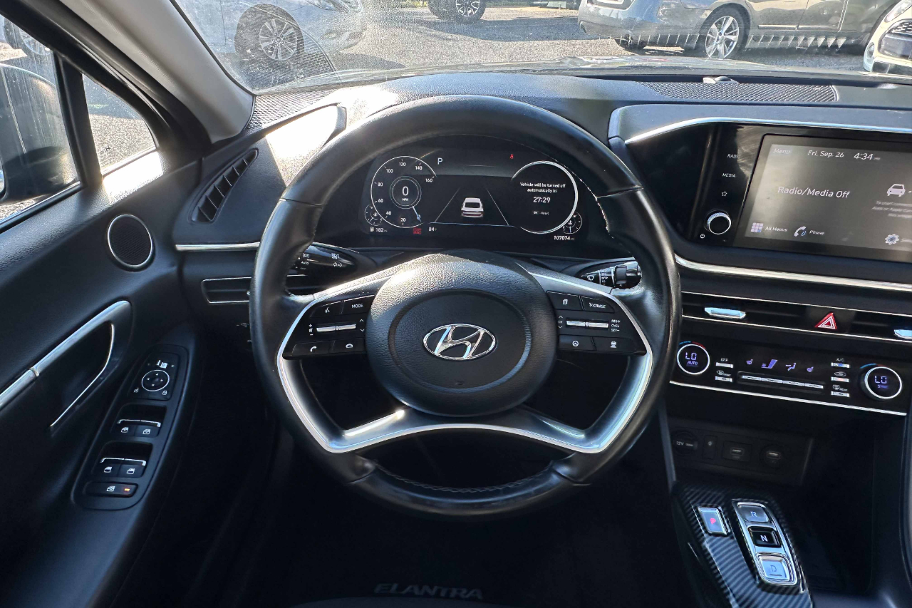 2022 Hyundai Sonata SEL Convenience N Line photo 10