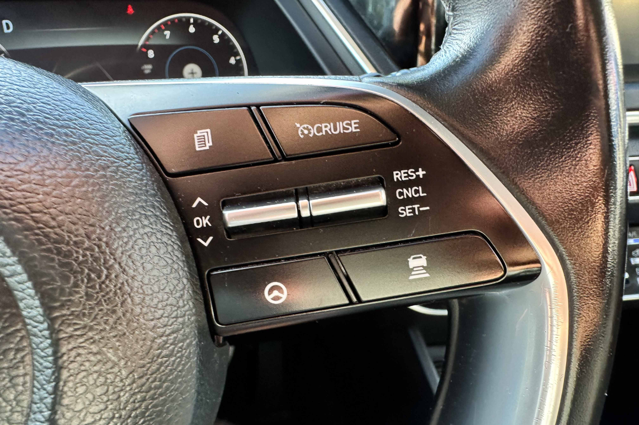 2022 Hyundai Sonata SEL Convenience N Line photo 17