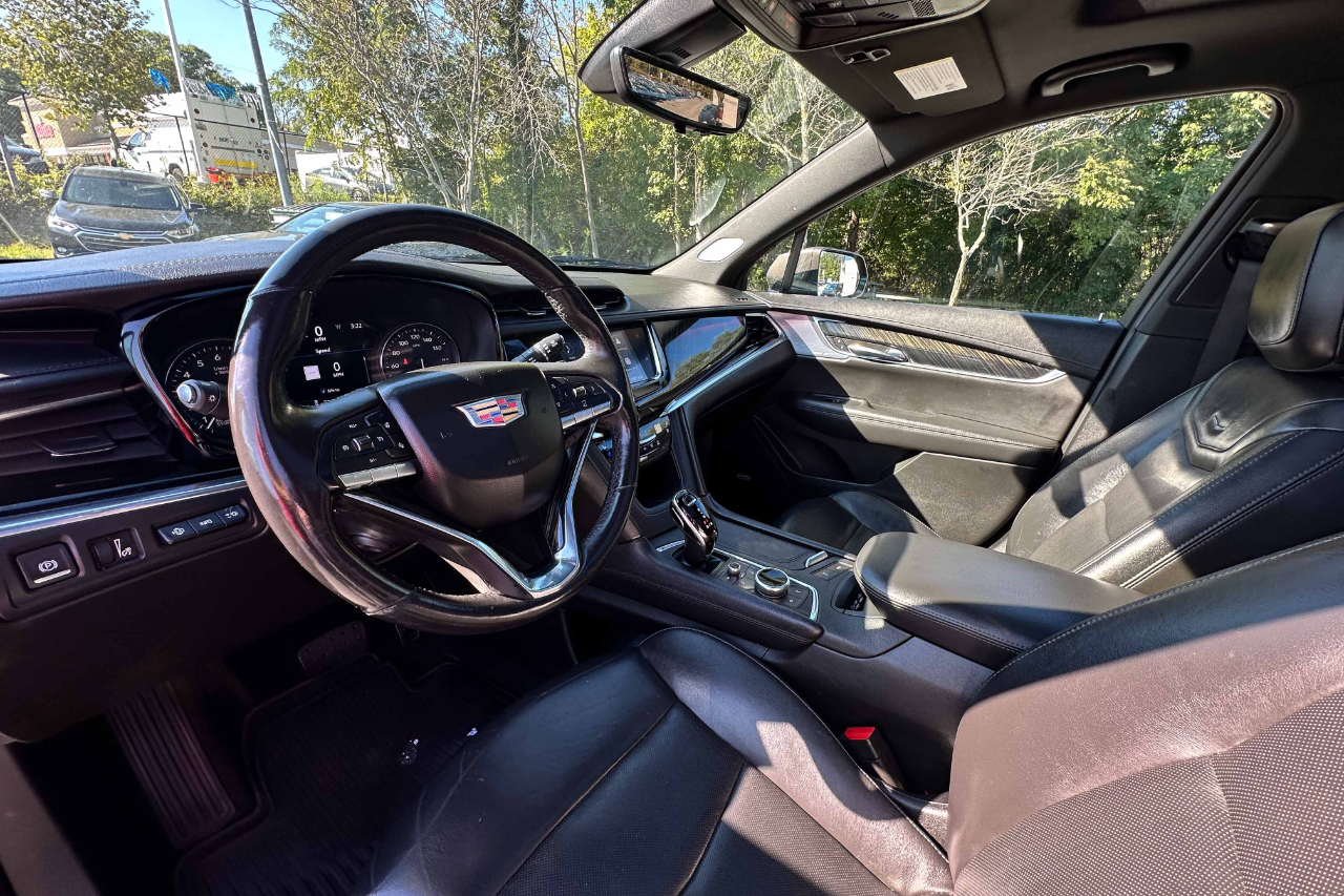 2020 Cadillac XT6 Premium Luxury photo 3