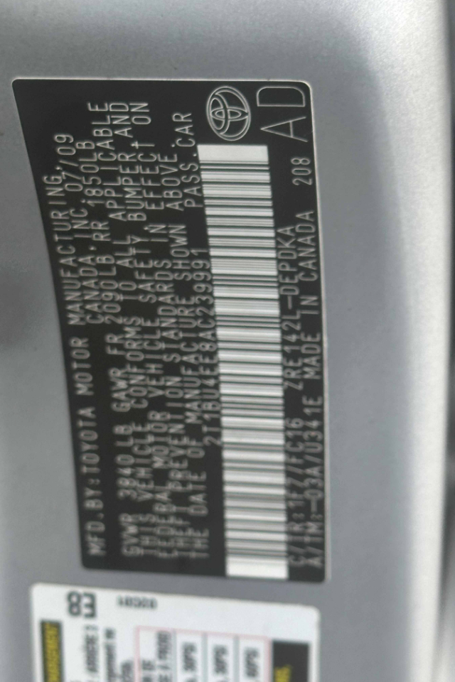 Toyota Corolla 4dr Sdn LE Auto (Natl) 2010