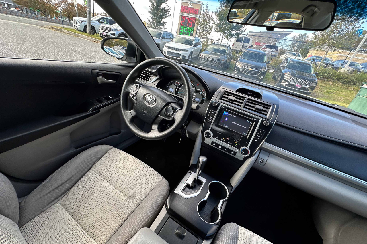 Toyota Camry 4dr Sdn I4 Auto SE Sport Limited Edition (Natl) 2012