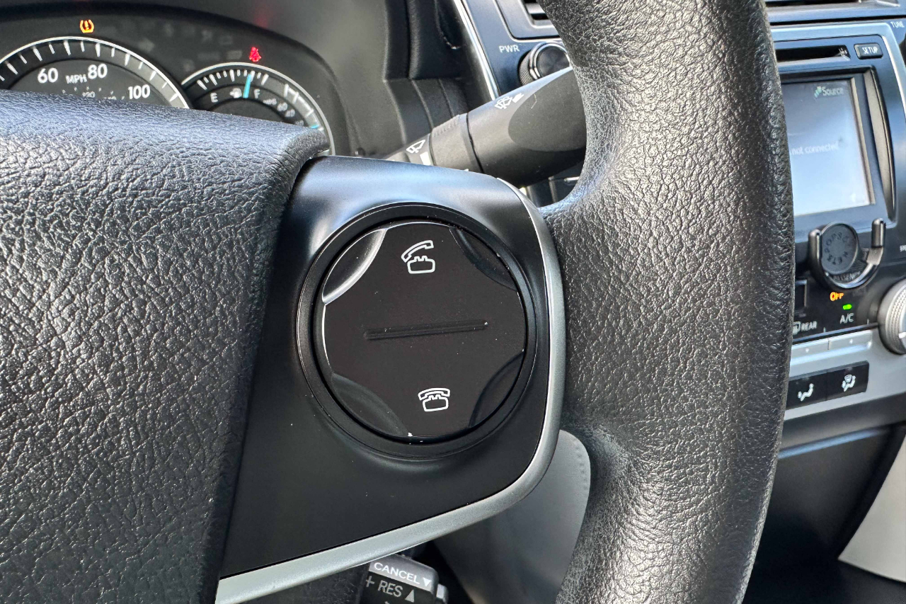 Toyota Camry 4dr Sdn I4 Auto SE Sport Limited Edition (Natl) 2012