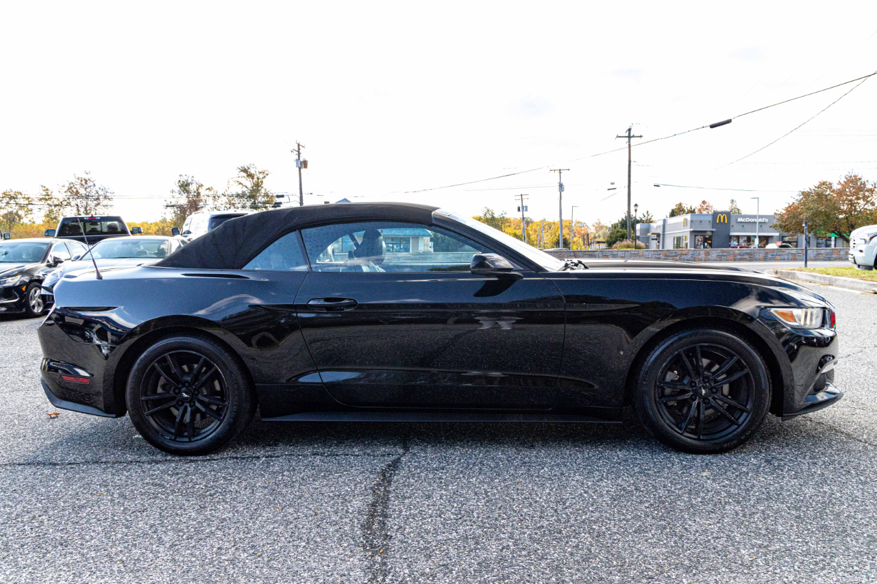 Ford Mustang EcoBoost Premium Convertible 2017