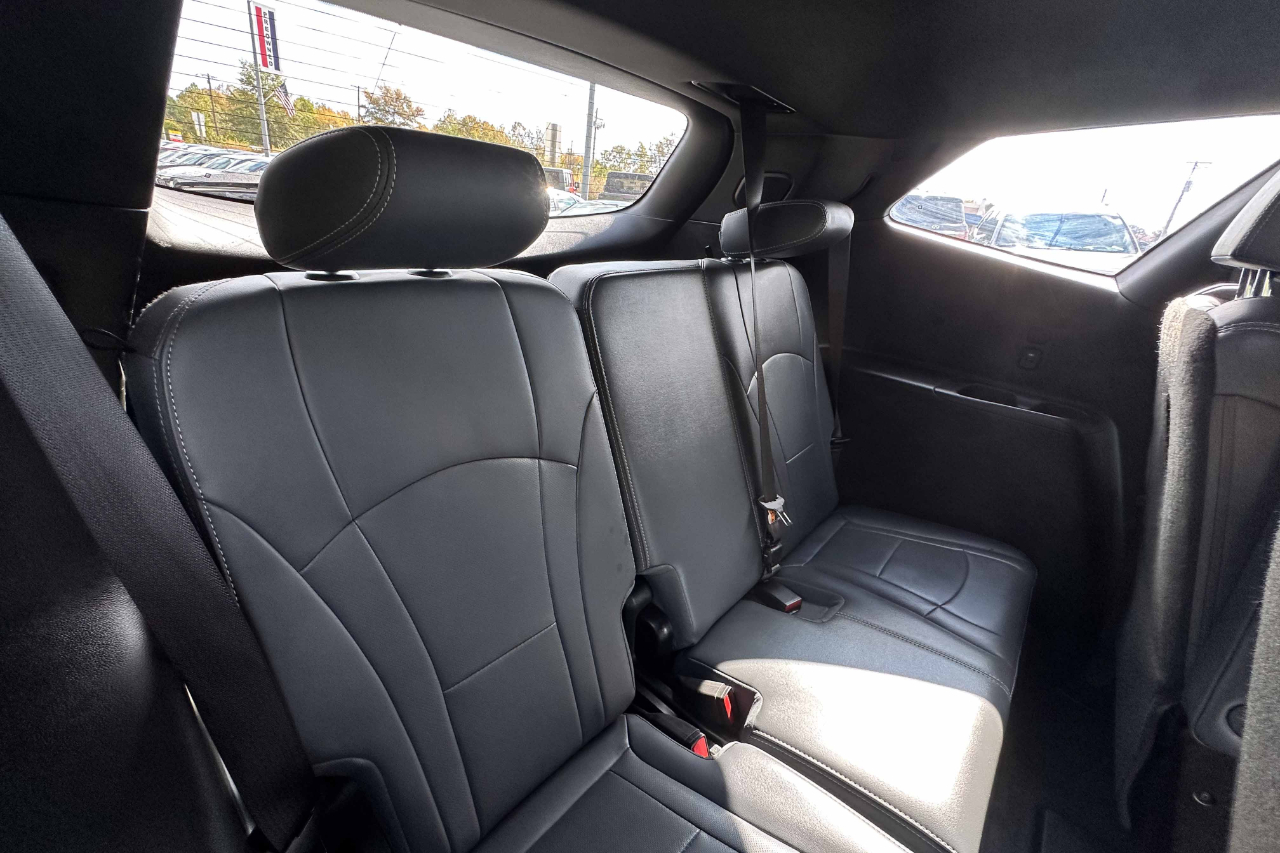 Buick Enclave AWD 4dr Premium 2024