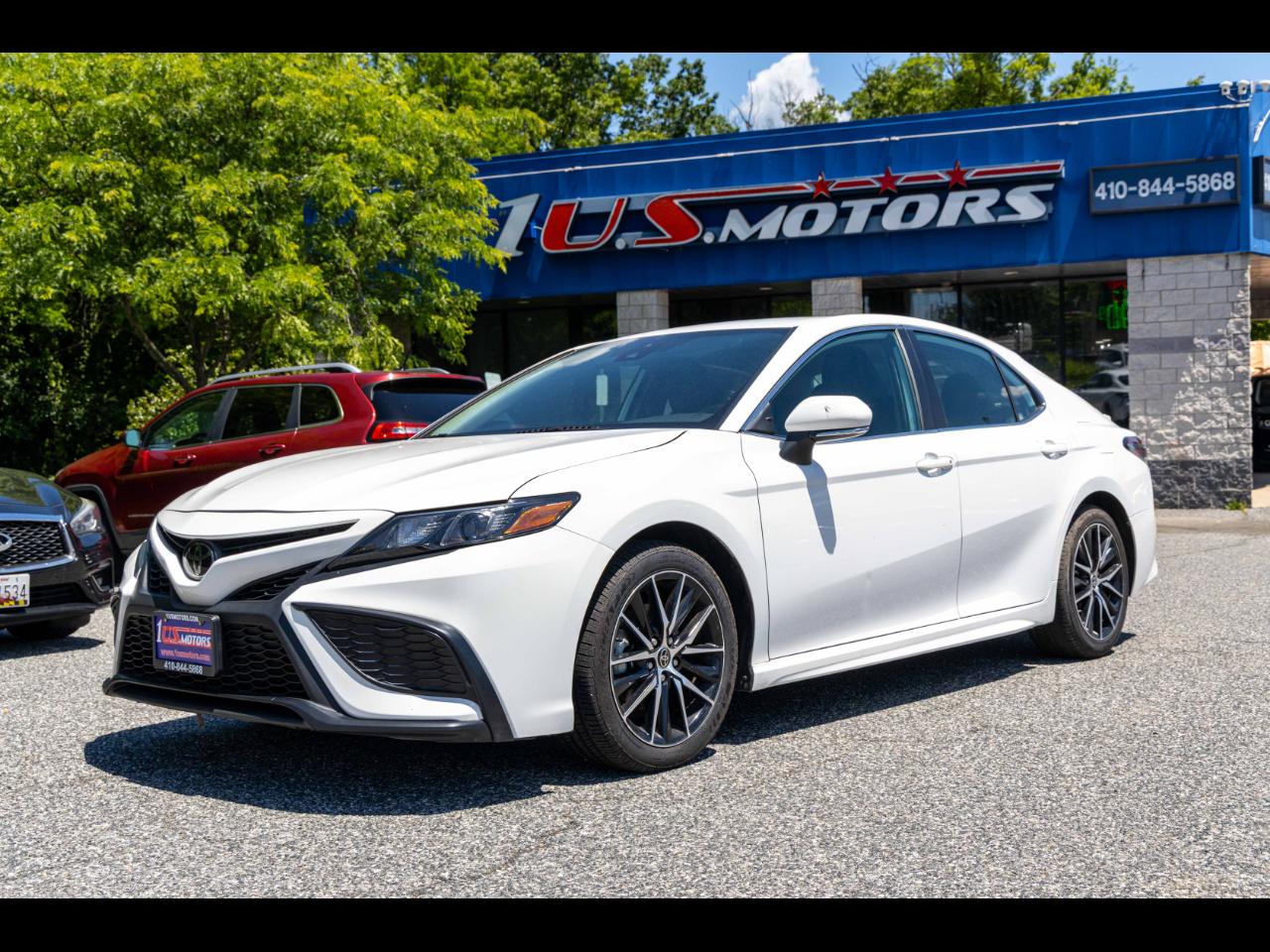 2023 Toyota Camry Hybrid SE Nightshade CVT (Natl)