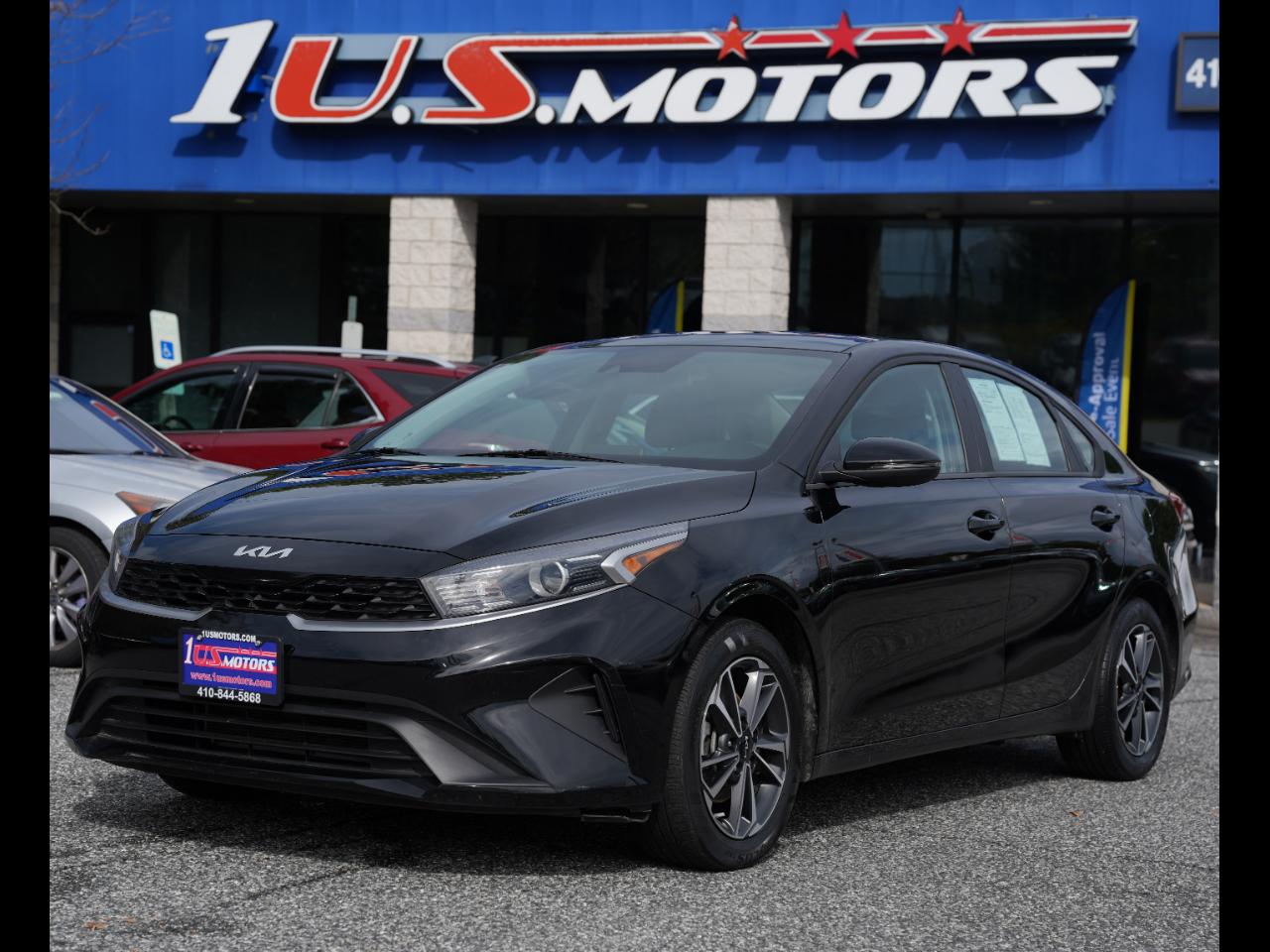 2023 Kia Forte LXS IVT
