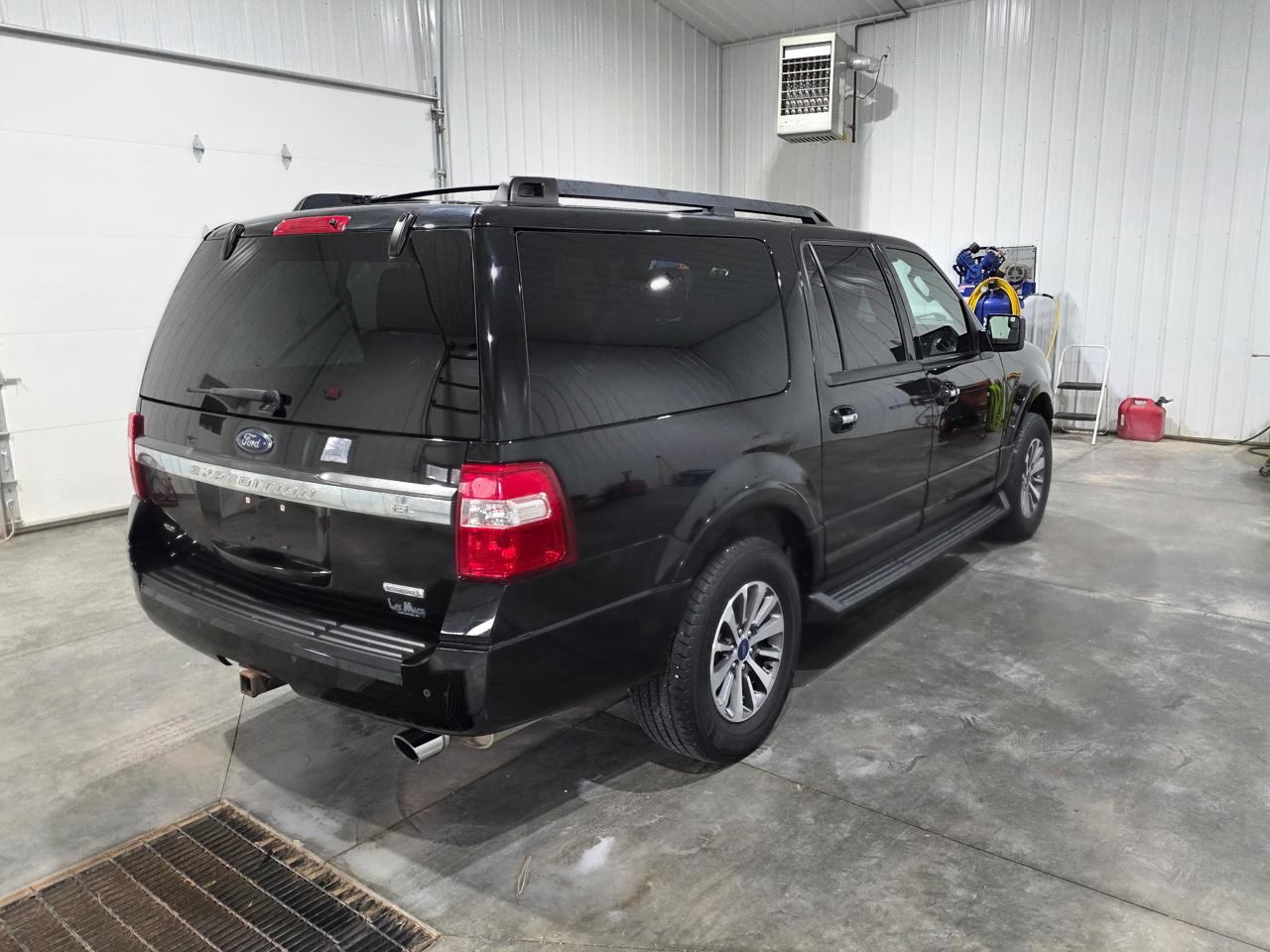 Ford Expedition EL XLT 4WD 2017