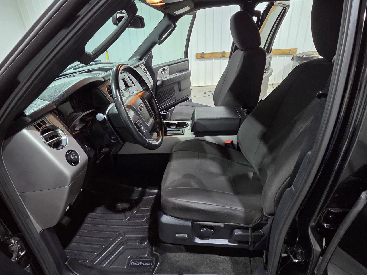 Ford Expedition EL XLT 4WD 2017