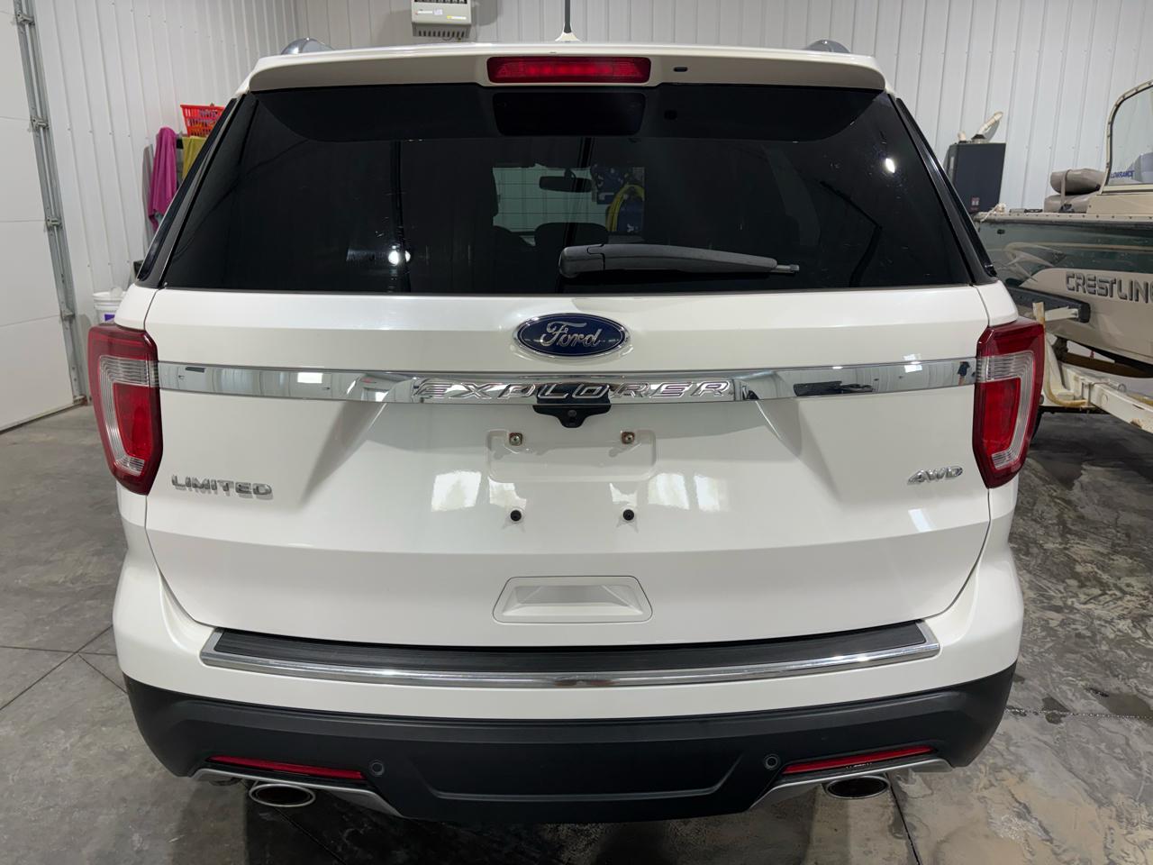 Ford Explorer Limited 4WD 2018