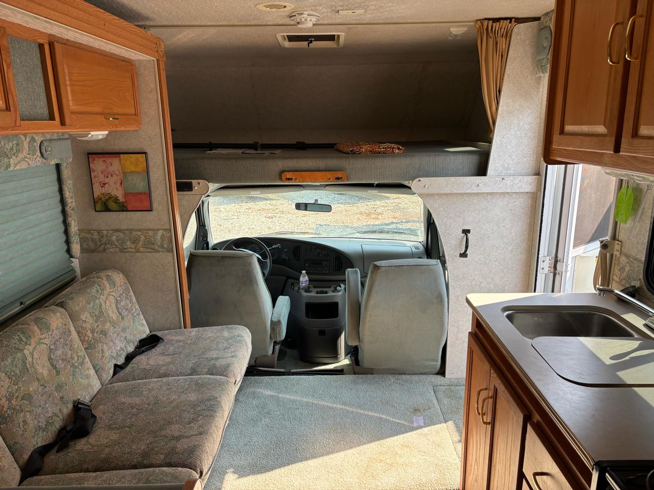 Ford Econoline E-450 2001