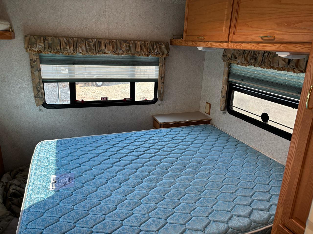 Ford Econoline E-450 2001