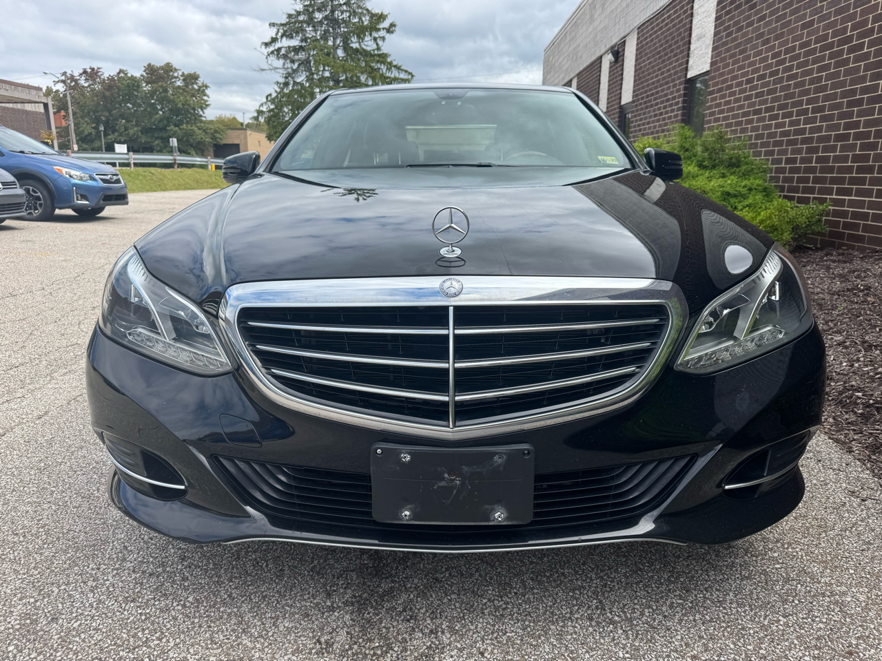 Mercedes-Benz E-Class 4dr Sdn E 350 Luxury 4MATIC 2014 Mercedes-Benz E-Class 4dr Sdn E 350 Luxury 4MATIC 2014