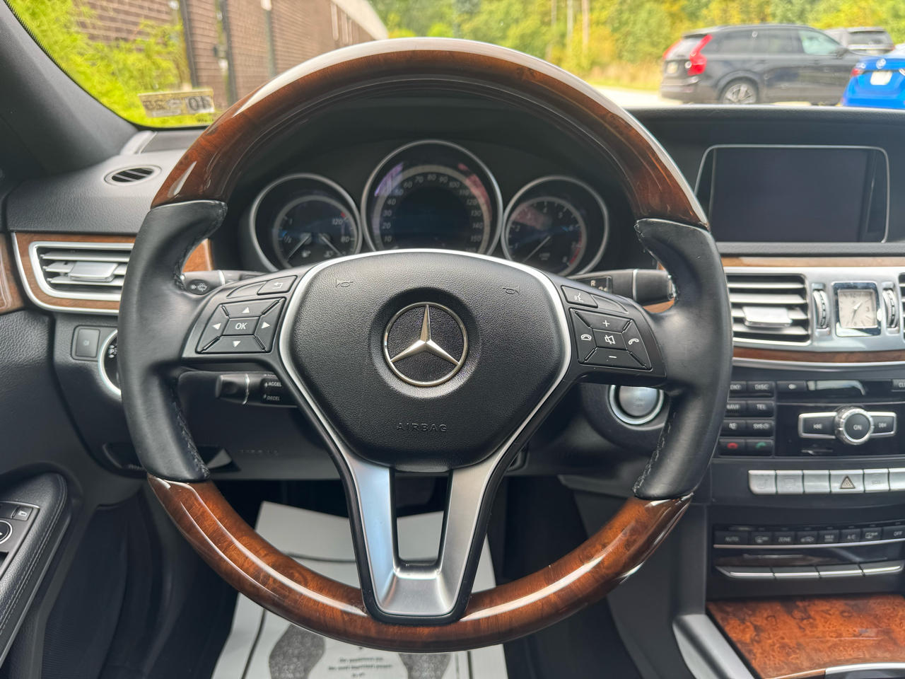 Mercedes-Benz E-Class 4dr Sdn E 350 Luxury 4MATIC 2014 Mercedes-Benz E-Class 4dr Sdn E 350 Luxury 4MATIC 2014