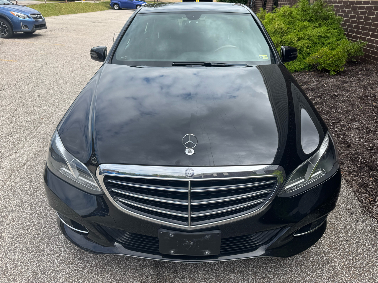 Mercedes-Benz E-Class 4dr Sdn E 350 Luxury 4MATIC 2014 Mercedes-Benz E-Class 4dr Sdn E 350 Luxury 4MATIC 2014