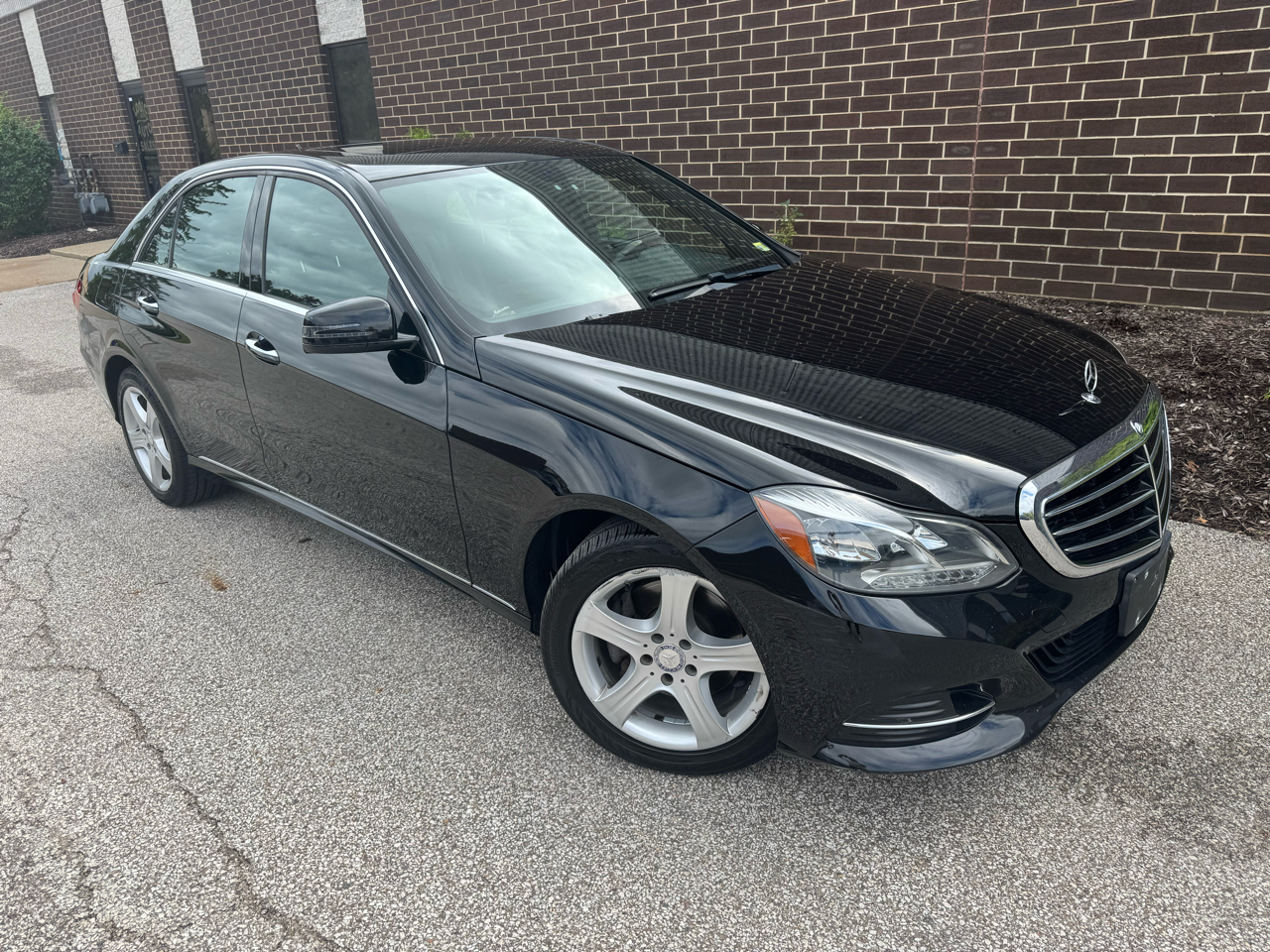 Mercedes-Benz E-Class 4dr Sdn E 350 Luxury 4MATIC 2014 Mercedes-Benz E-Class 4dr Sdn E 350 Luxury 4MATIC 2014