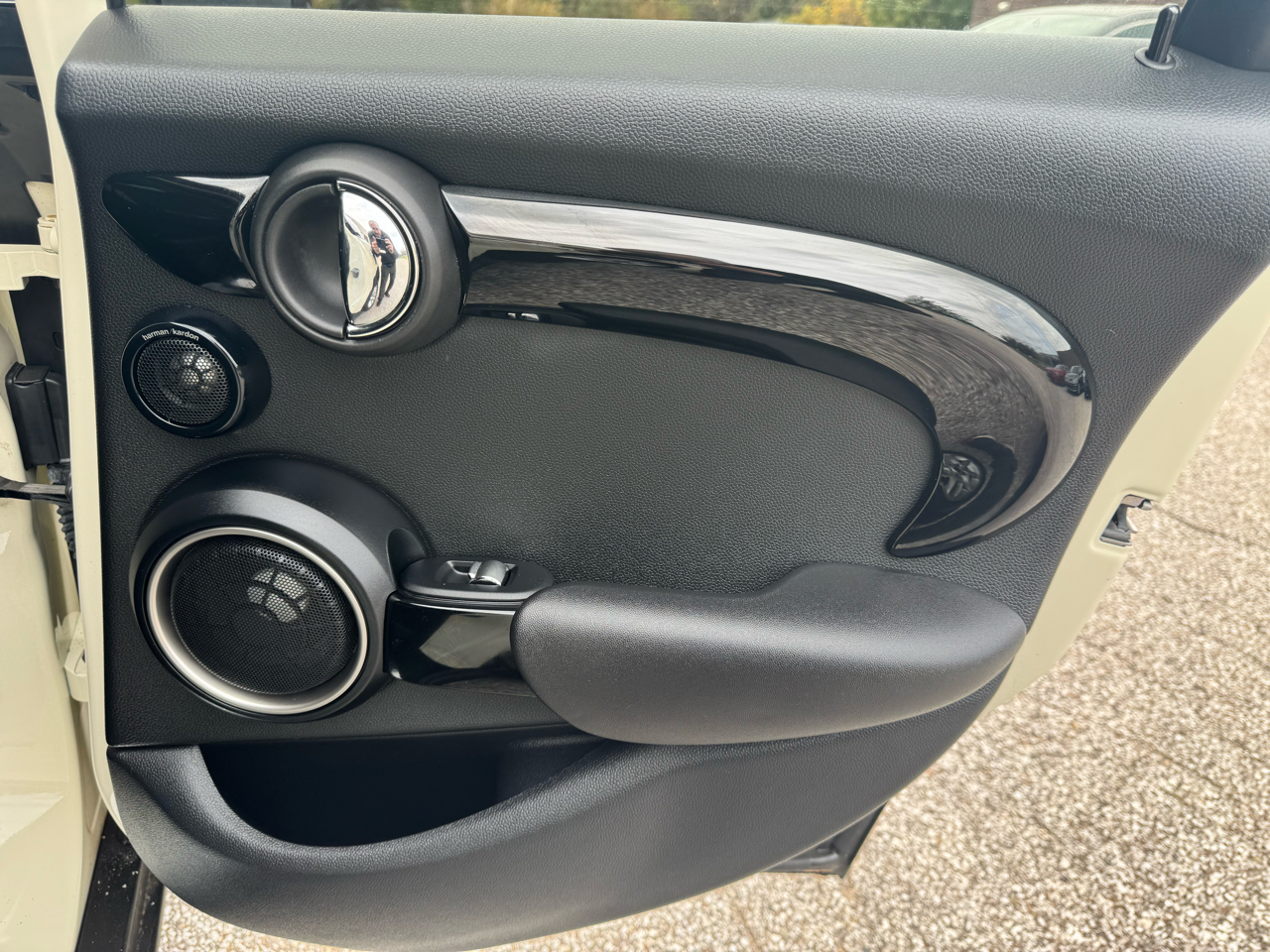 MINI Cooper Hardtop 4 Door 4dr HB S 2015 MINI Cooper Hardtop 4 Door 4dr HB S 2015