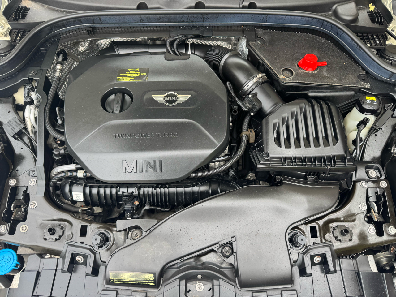 MINI Cooper Hardtop 4 Door 4dr HB S 2015 MINI Cooper Hardtop 4 Door 4dr HB S 2015