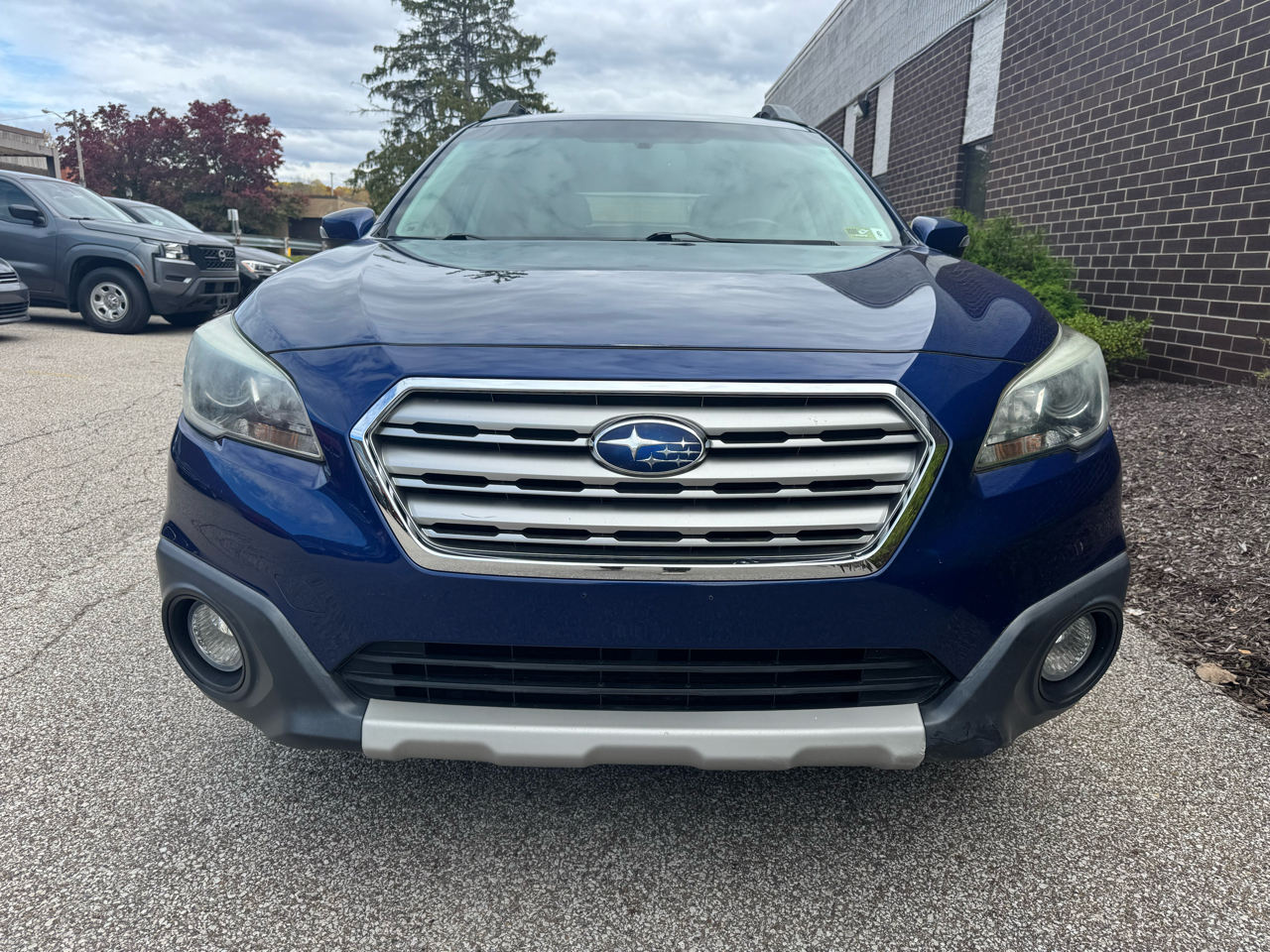 Subaru Outback 4dr Wgn 2.5i Limited 2015 Subaru Outback 4dr Wgn 2.5i Limited 2015