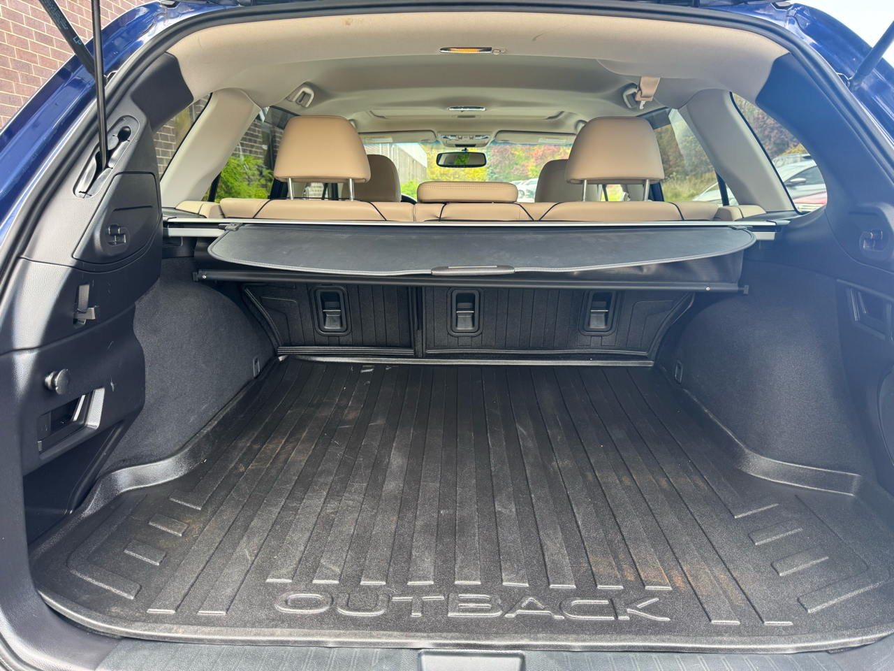 Subaru Outback 4dr Wgn 2.5i Limited 2015 Subaru Outback 4dr Wgn 2.5i Limited 2015