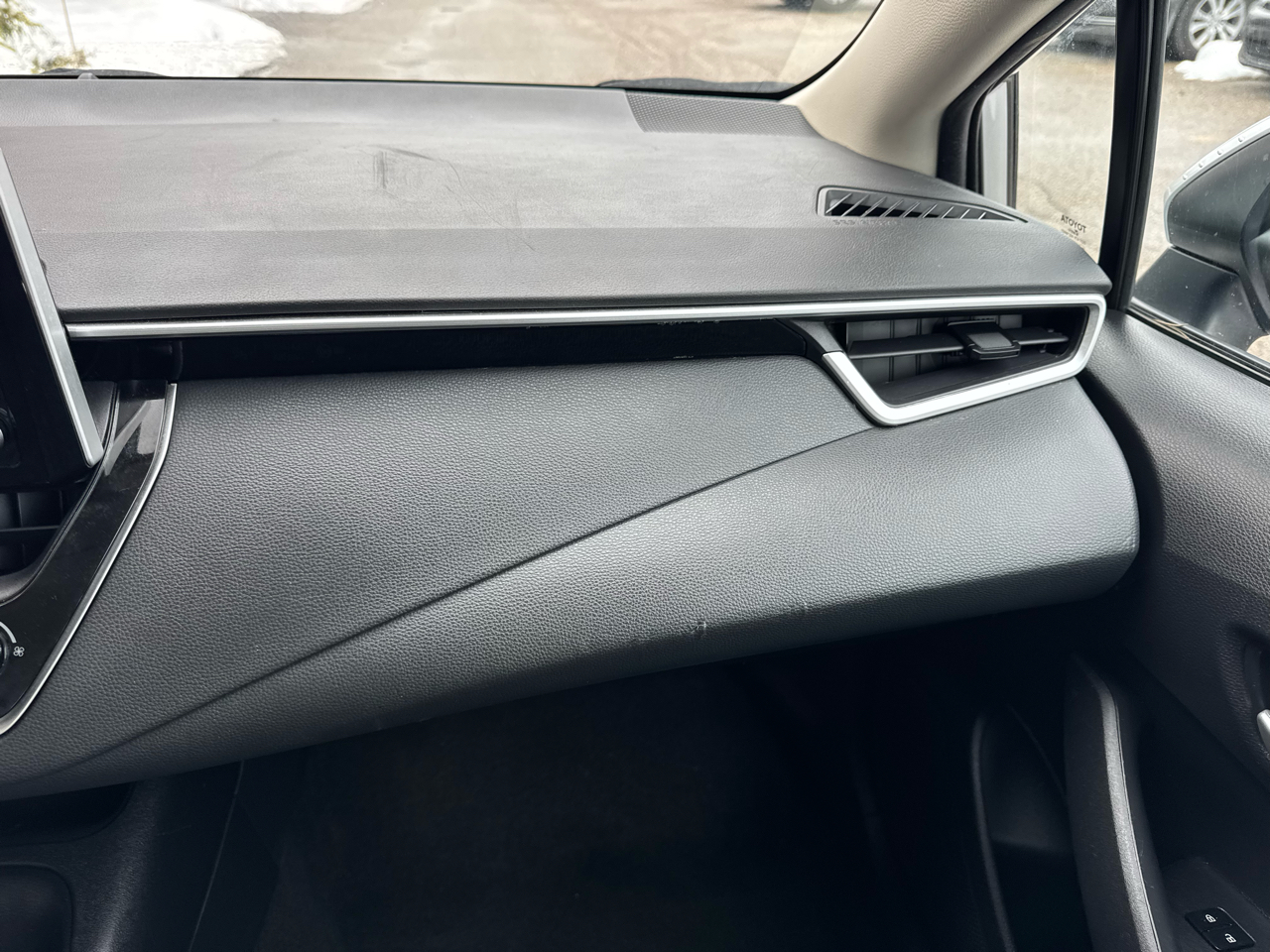 Toyota Corolla LE CVT (Natl) 2021