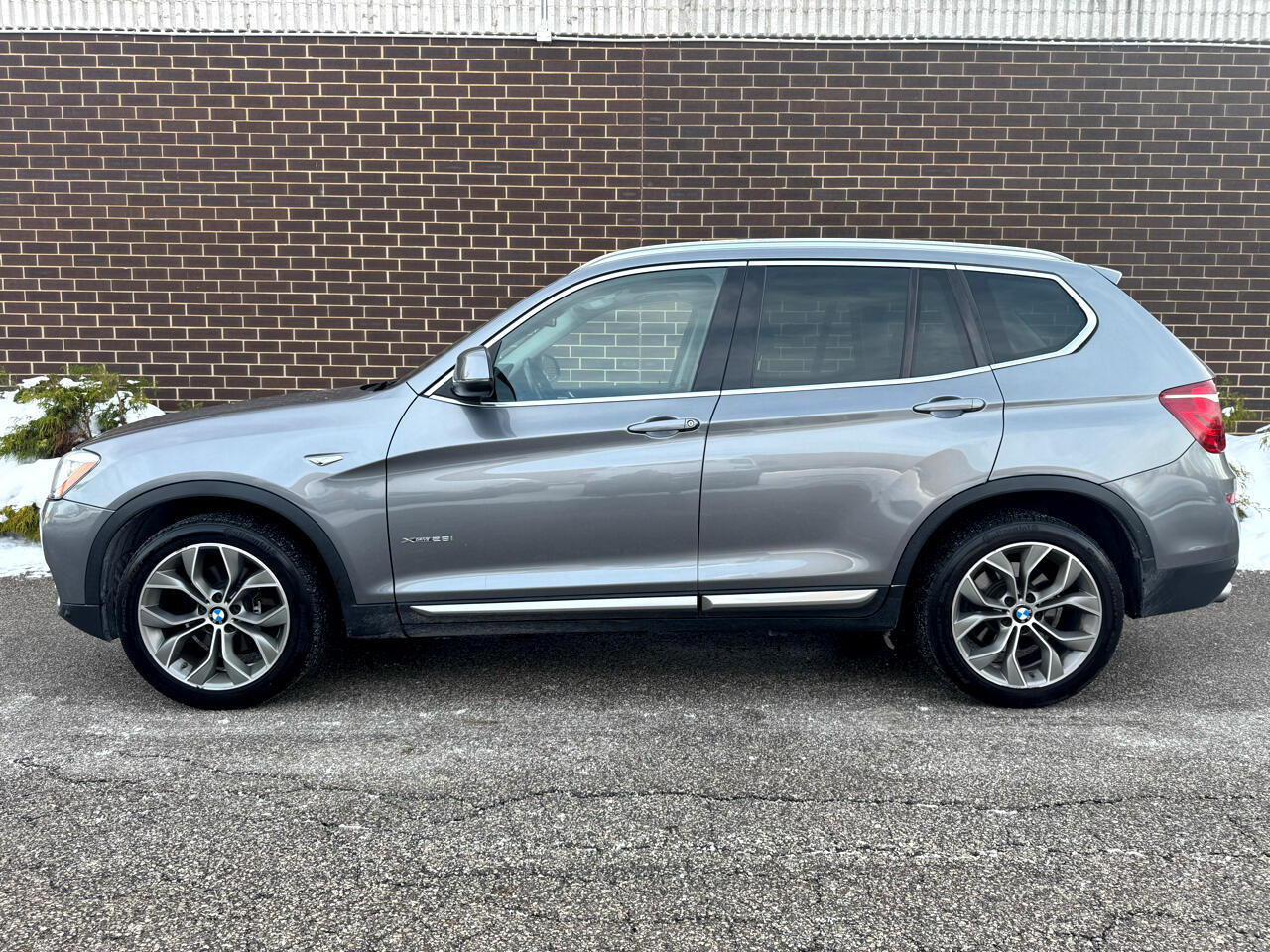 BMW X3 xDrive28i Sports Activity Vehicle 2017