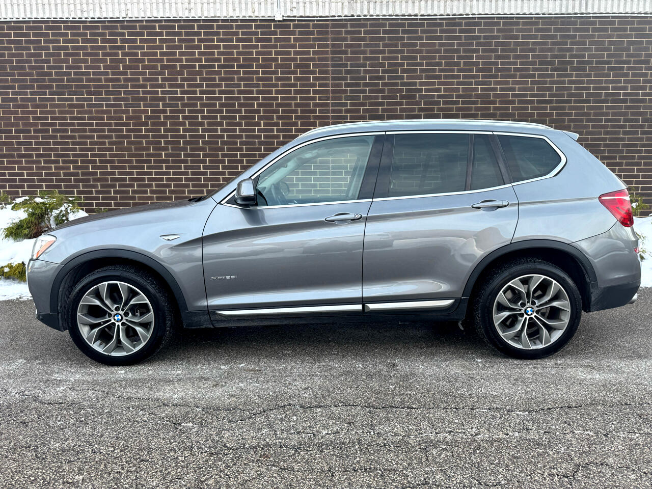 BMW X3 xDrive28i Sports Activity Vehicle 2017