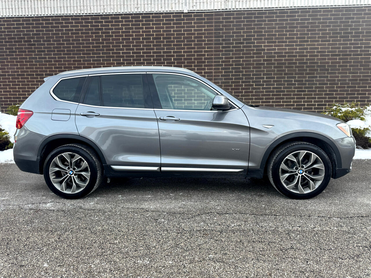 BMW X3 xDrive28i Sports Activity Vehicle 2017