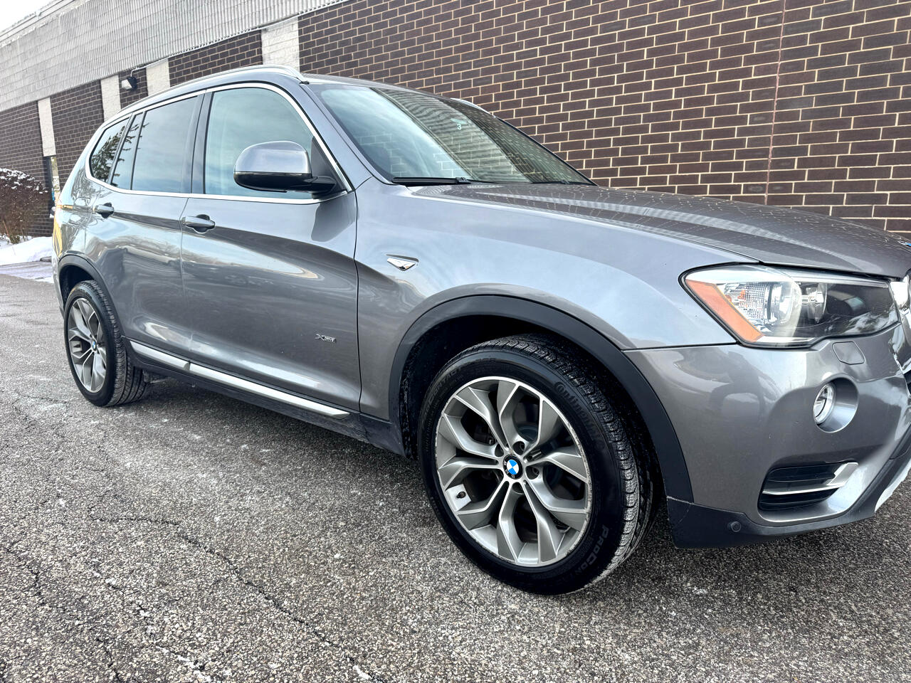 BMW X3 xDrive28i Sports Activity Vehicle 2017