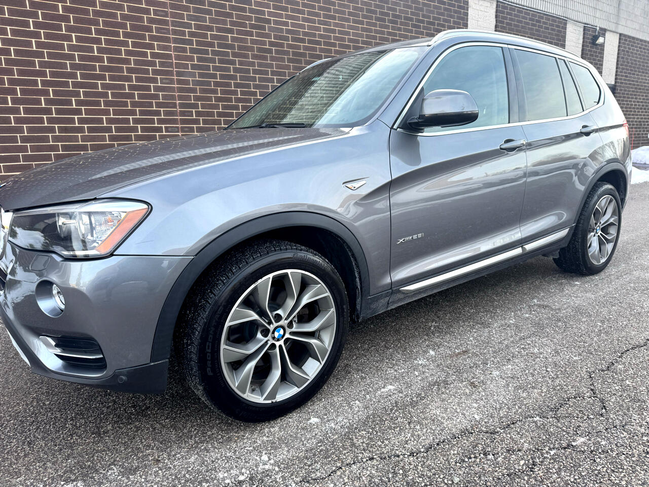 BMW X3 xDrive28i Sports Activity Vehicle 2017