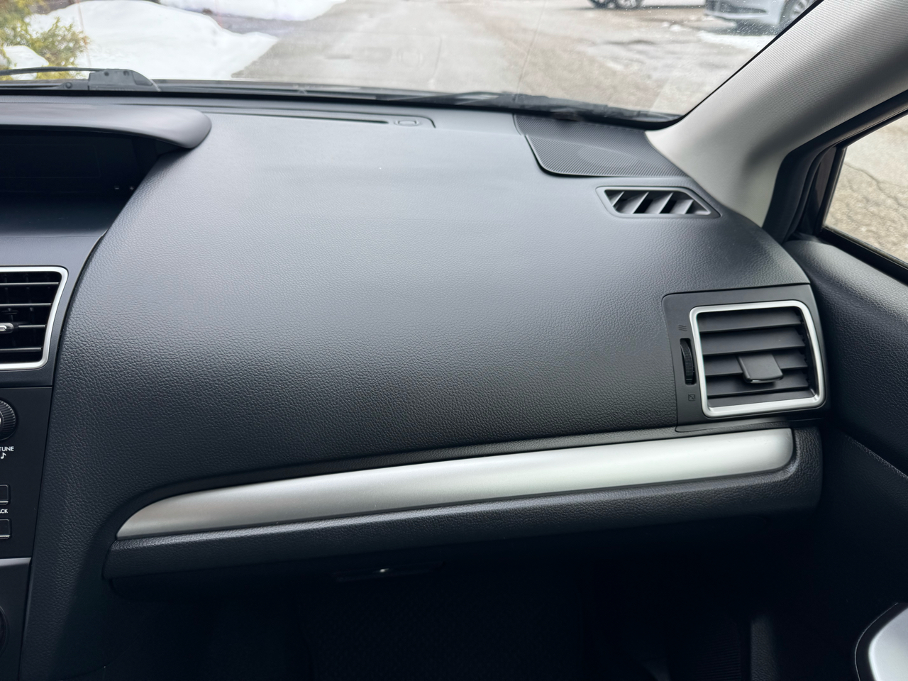 Subaru Impreza Wagon 5dr CVT 2.0i 2016