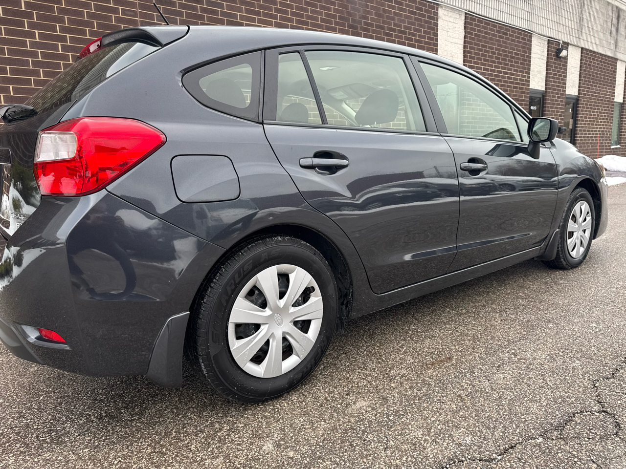 Subaru Impreza Wagon 5dr CVT 2.0i 2016