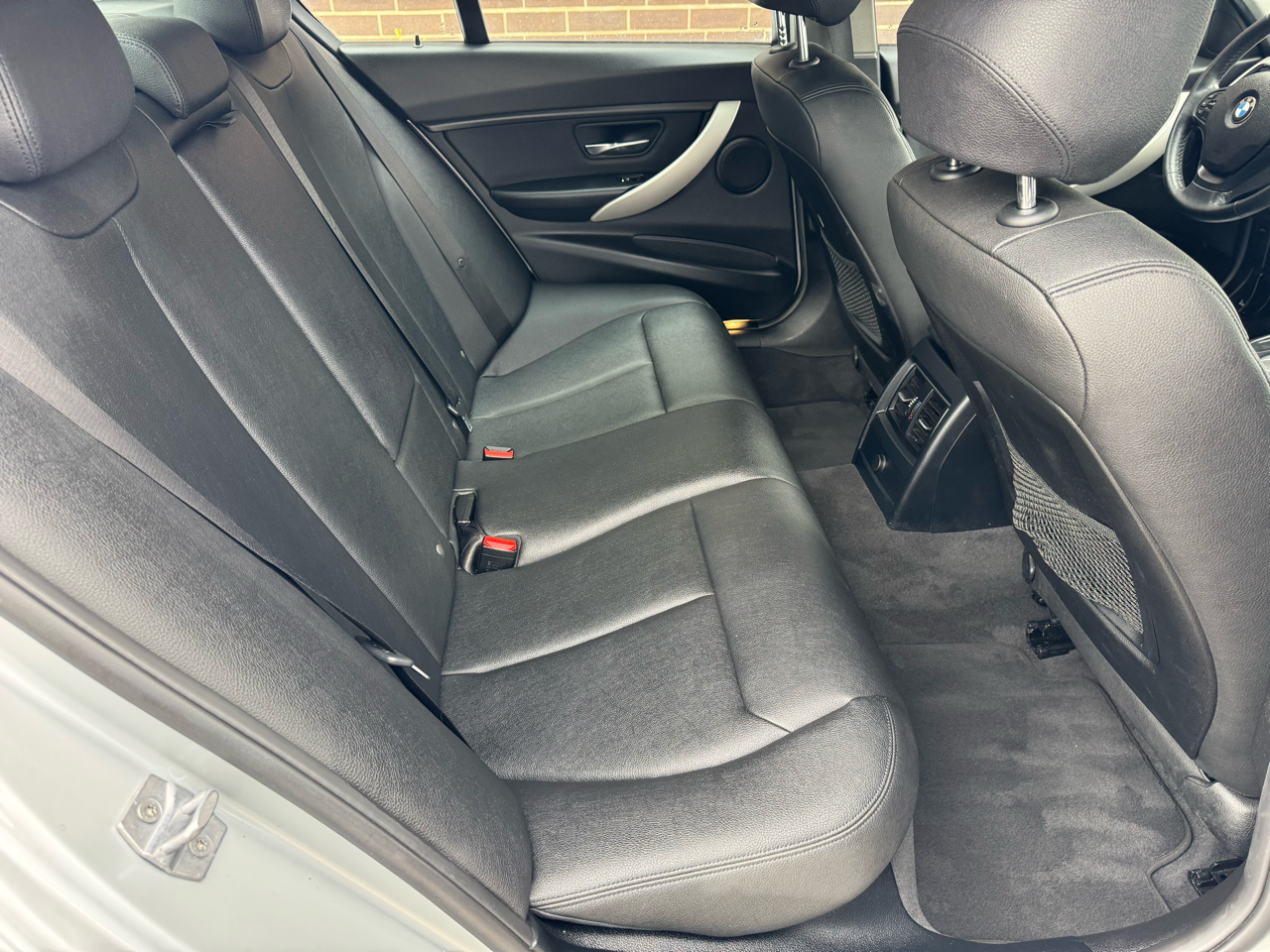 BMW 3 Series 320i xDrive Sedan 2018