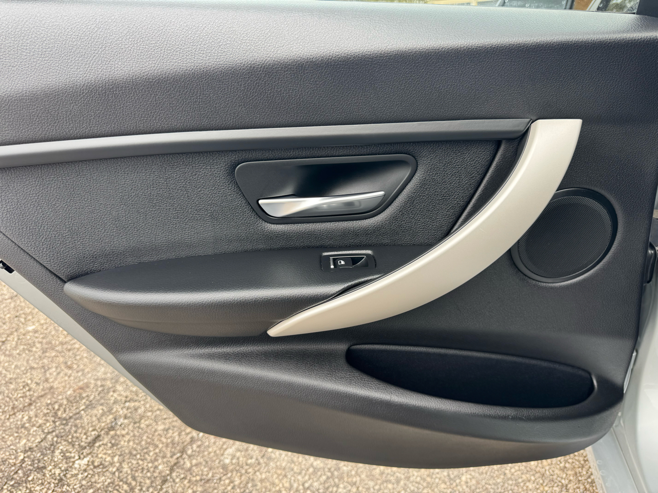 BMW 3 Series 320i xDrive Sedan 2018