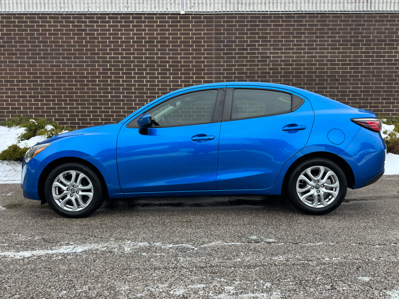 Toyota Yaris iA Auto (Natl) 2018