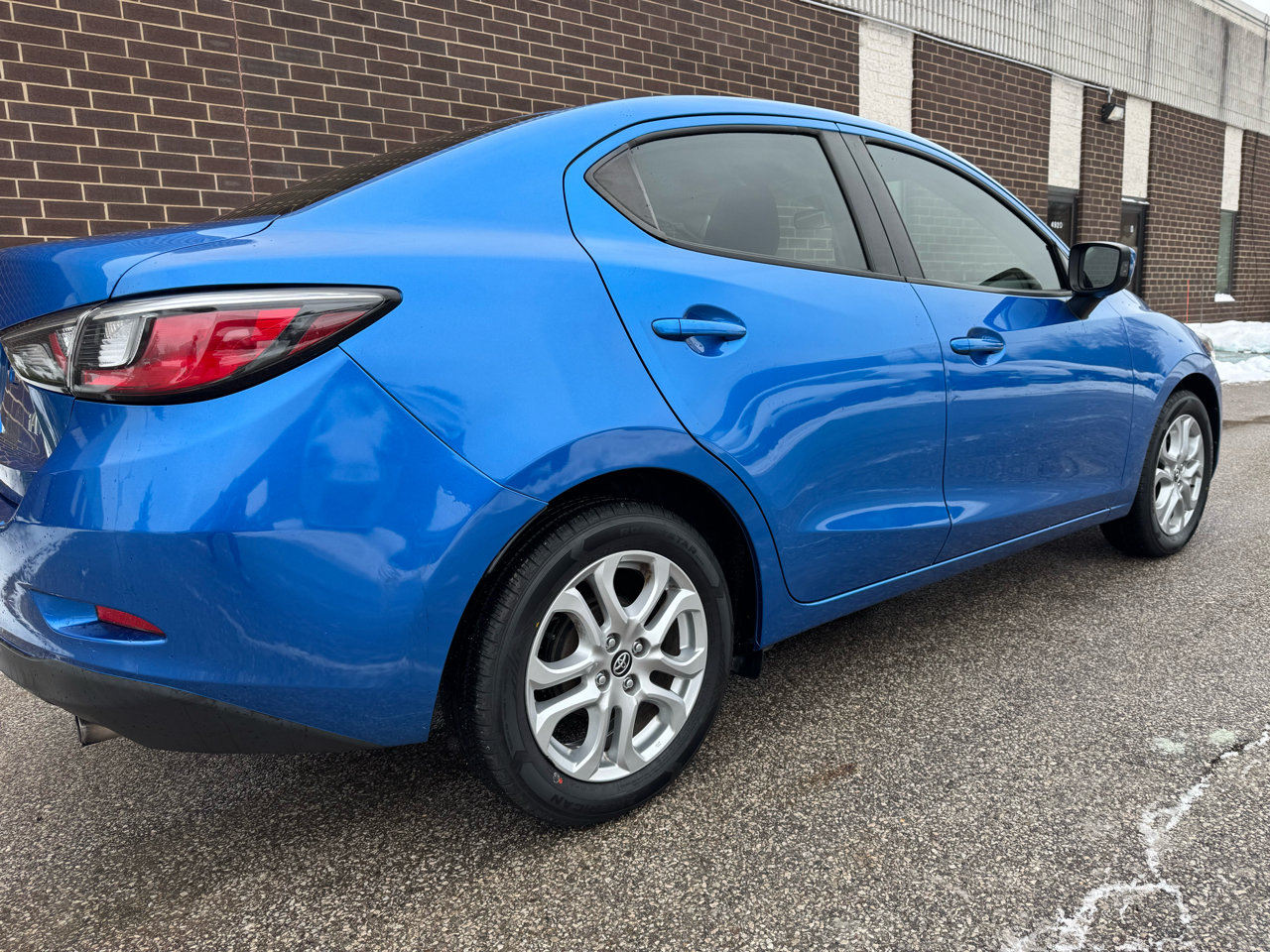 Toyota Yaris iA Auto (Natl) 2018