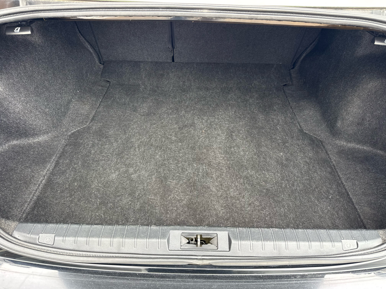 Subaru Legacy 4dr Sdn 2.5i Premium PZEV 2016