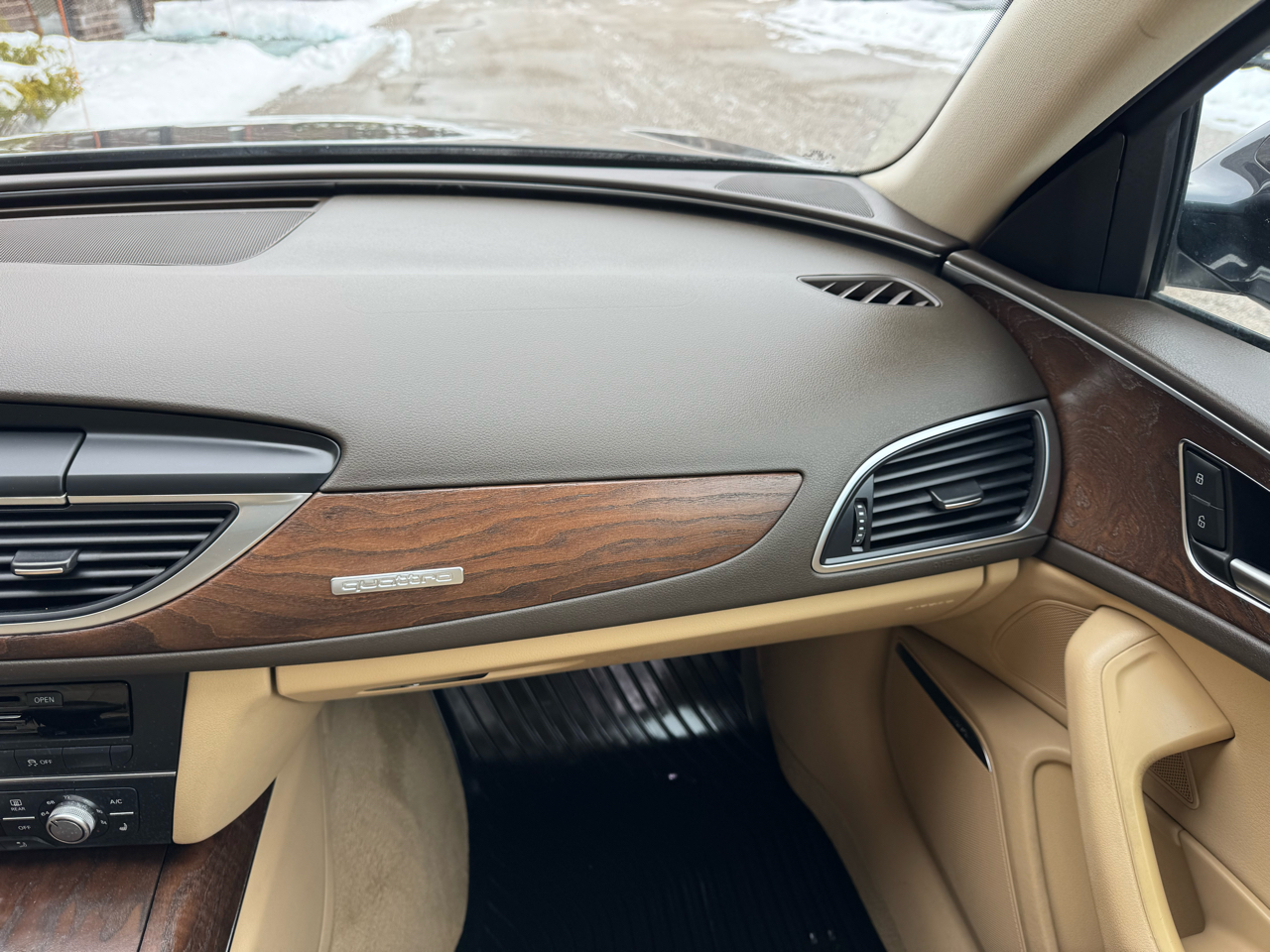 Audi A6 4dr Sdn quattro 3.0T Premium Plus 2015