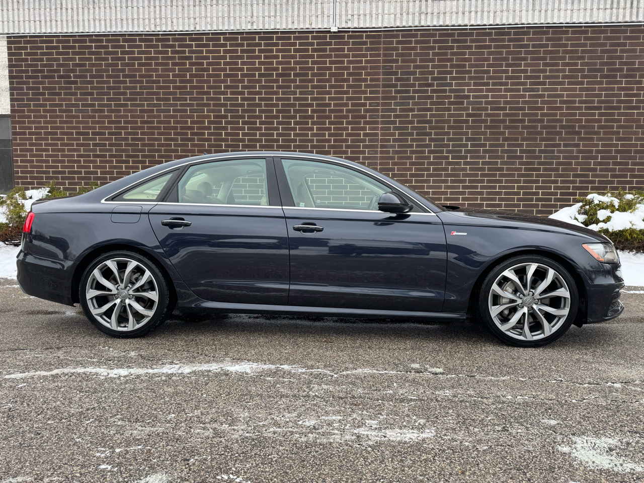 Audi A6 4dr Sdn quattro 3.0T Premium Plus 2015
