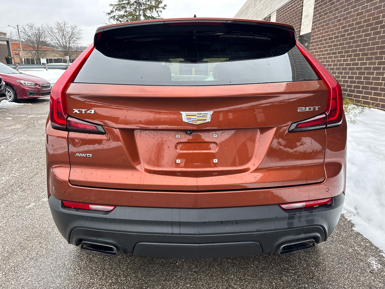 Cadillac XT4 AWD 4dr Luxury 2019