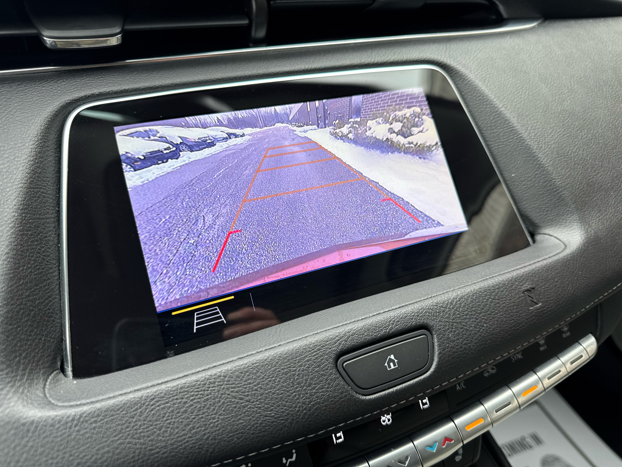 Cadillac XT4 AWD 4dr Luxury 2019