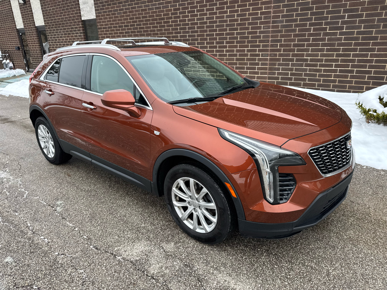 Cadillac XT4 AWD 4dr Luxury 2019