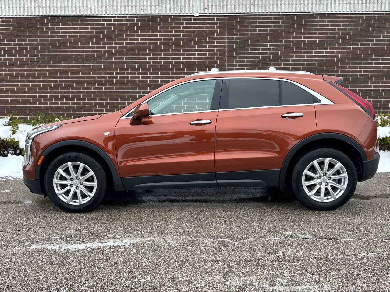 Cadillac XT4 AWD 4dr Luxury 2019