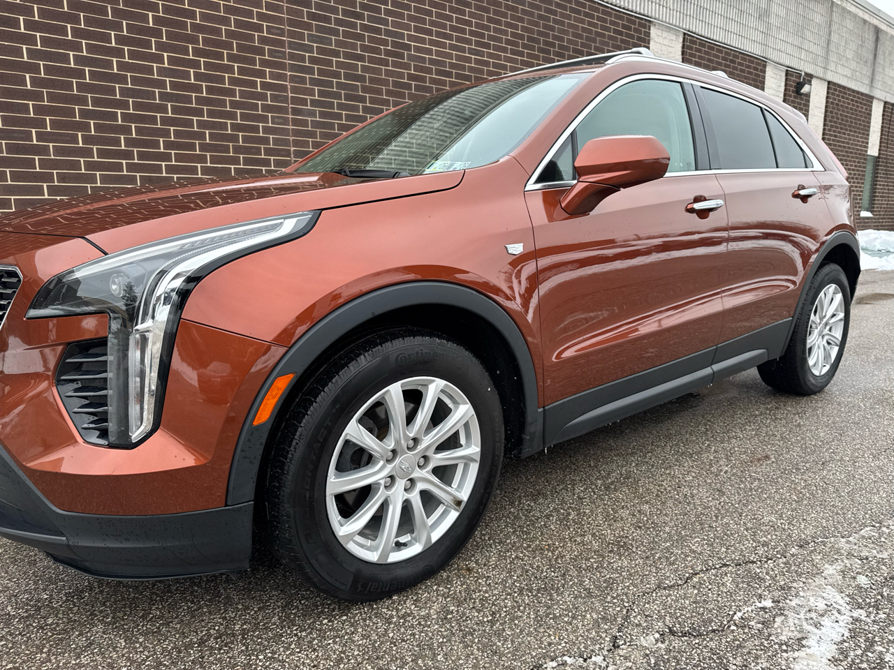 Cadillac XT4 AWD 4dr Luxury 2019