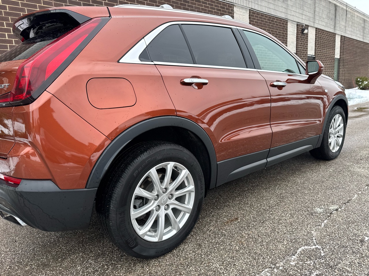 Cadillac XT4 AWD 4dr Luxury 2019