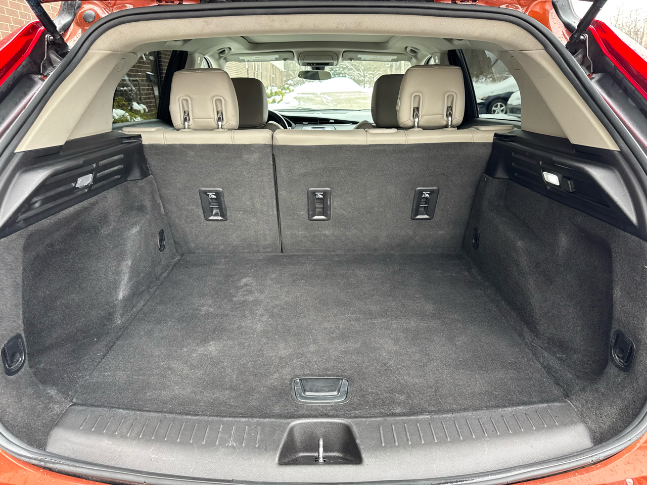 Cadillac XT4 AWD 4dr Luxury 2019