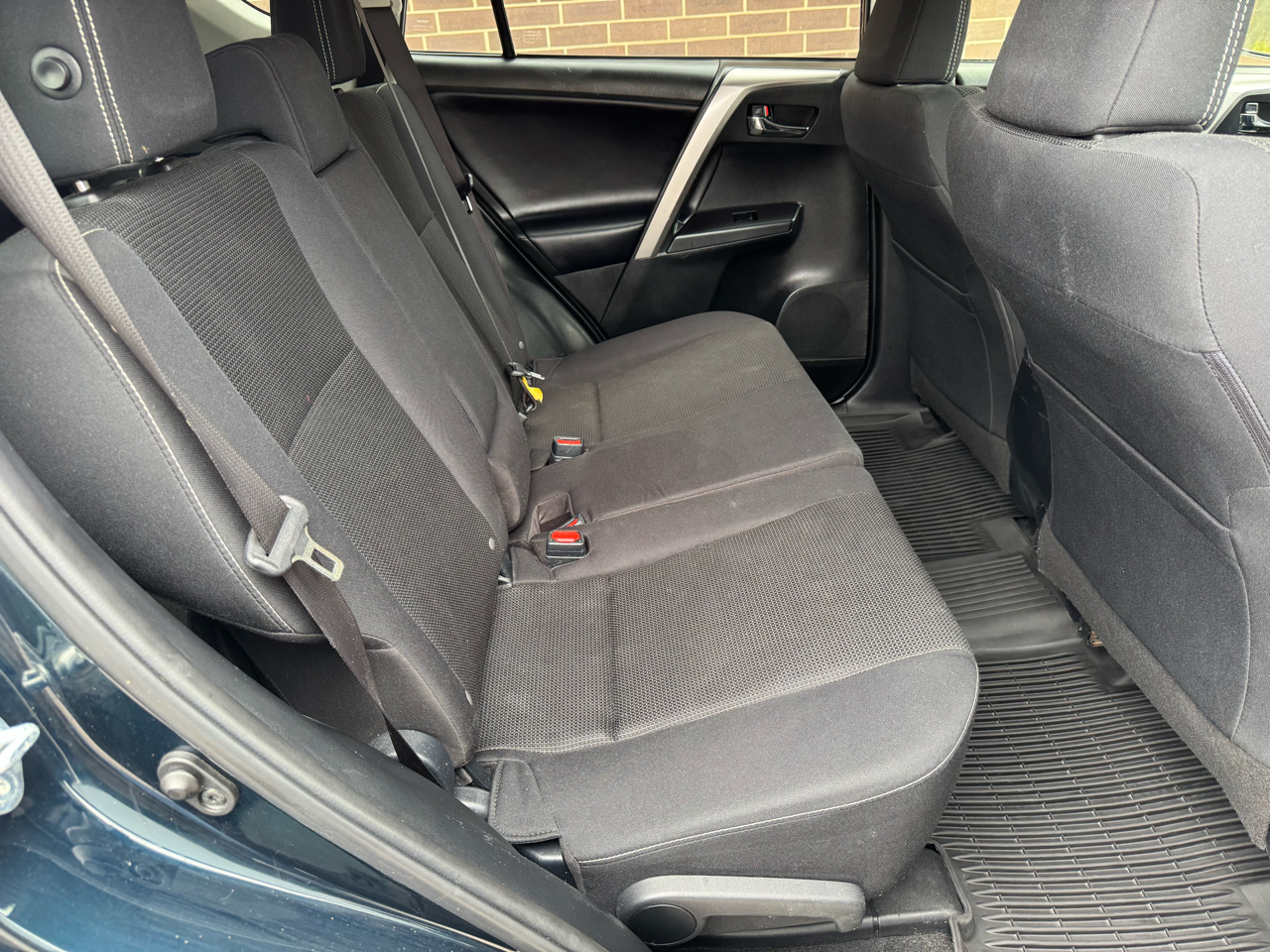 Toyota RAV4 XLE AWD (Natl) 2018