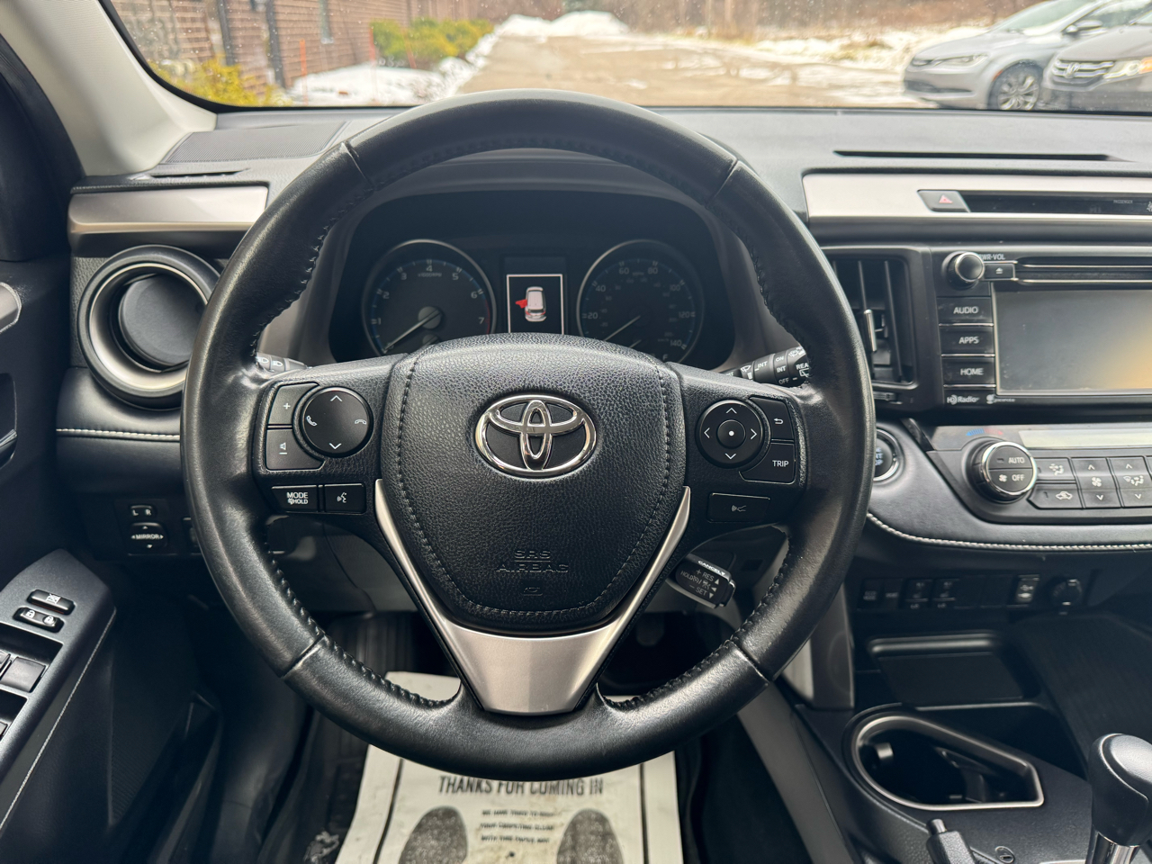 Toyota RAV4 XLE AWD (Natl) 2018