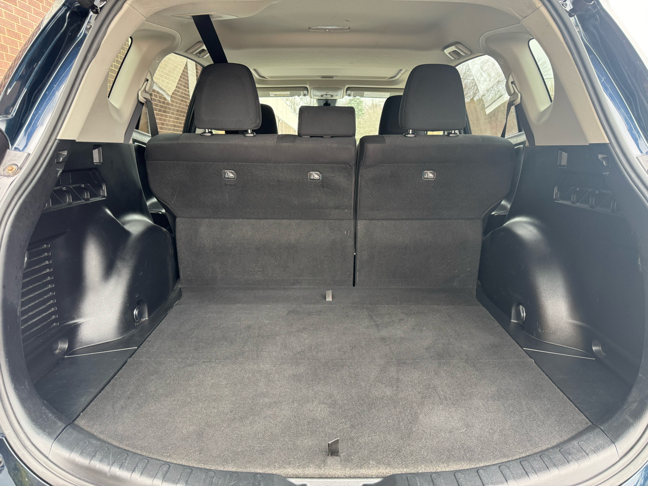 Toyota RAV4 XLE AWD (Natl) 2018