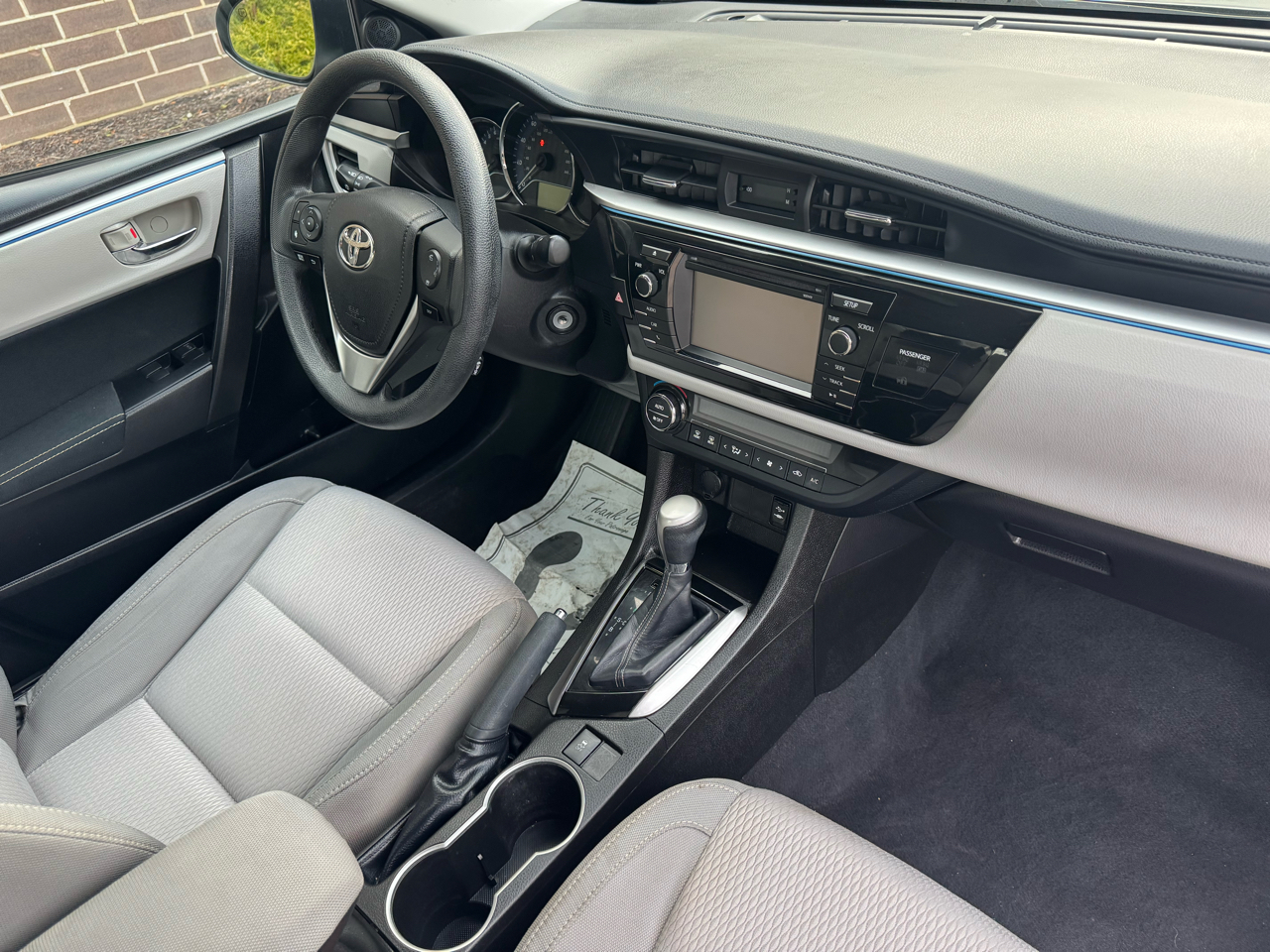 Toyota Corolla 4dr Sdn CVT LE Premium (Natl) 2015